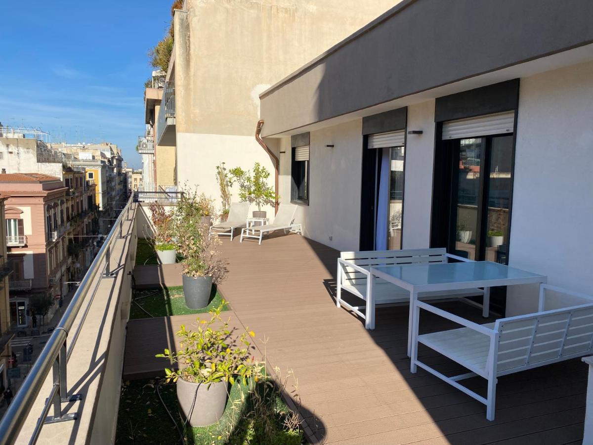 Futura Exclusive Suite 5 Attico Bari Bagian luar foto